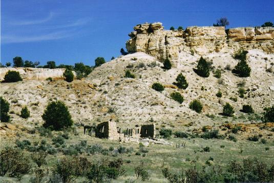 [An abandoned cabin on the side of the road on my way to Farmington, NM.]