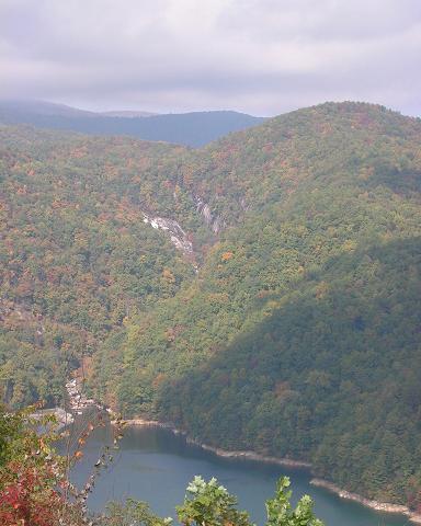 [A picture of the Lower Falls from the Bad Creek visitor's overlook in October of 2006.]